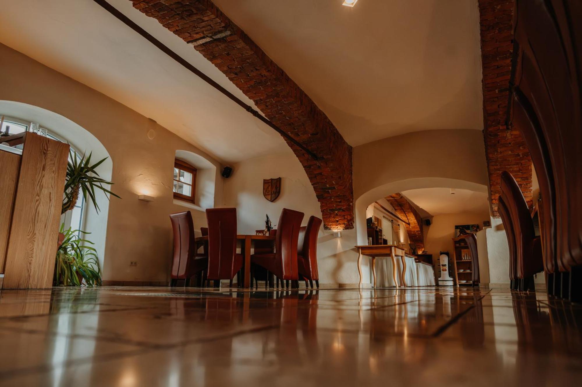 Bierhotel Loncium & Privatbrauerei 3* Kotschach-Mauthen